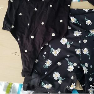 Small paisley print shorts with xs Daisy bodysuit